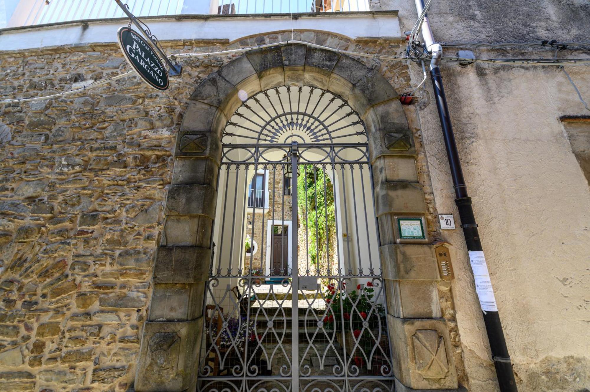 Palazzo Gargano Ξενοδοχείο Prignano Cilento Εξωτερικό φωτογραφία